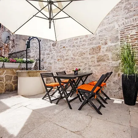 Carera Deluxe Rovinj